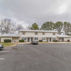 External view of The Savoy Apartments, located in Cartersville, GA