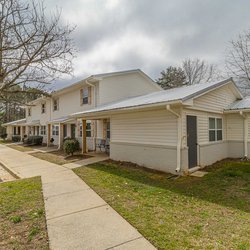 External view of The Savoy Apartments, located in Cartersville, GA