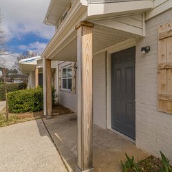 External view of The Savoy Apartments, located in Cartersville, GA