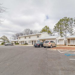 External view of The Savoy Apartments, located in Cartersville, GA