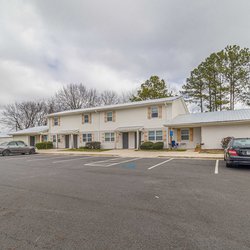 External view of The Savoy Apartments, located in Cartersville, GA